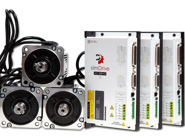 cslabs-simdrive-ac-servosystem-750w-3-achs-set-treiber-motoren image 1