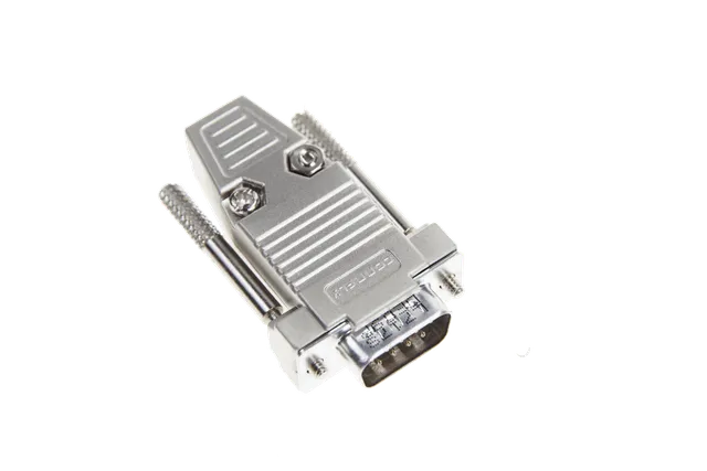 cslabs-db9-stecker-male-metallgeh-use image 1