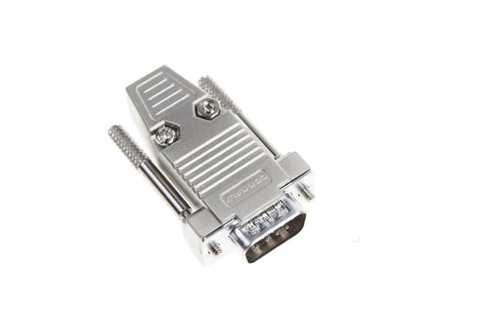 cslabs-db9-stecker-male-metallgeh-use image 1