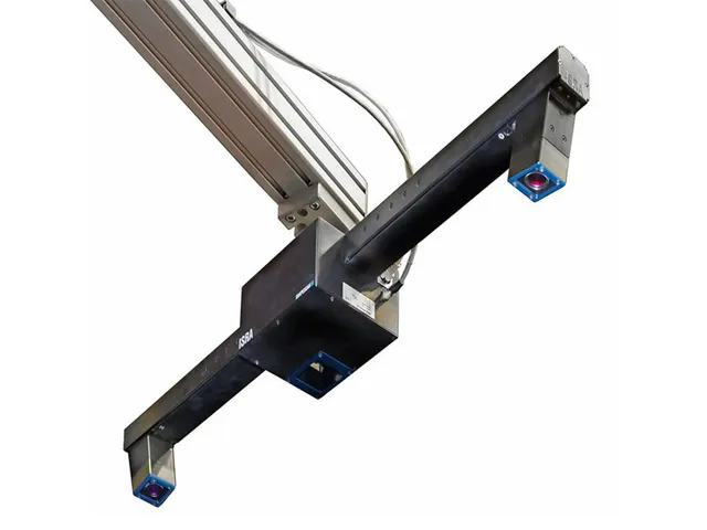 aisci-ident-intellipick3d-3d-bin-picking-system image 1